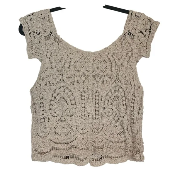 Adorable vintage style tan crochet top - Picture 2 of 5